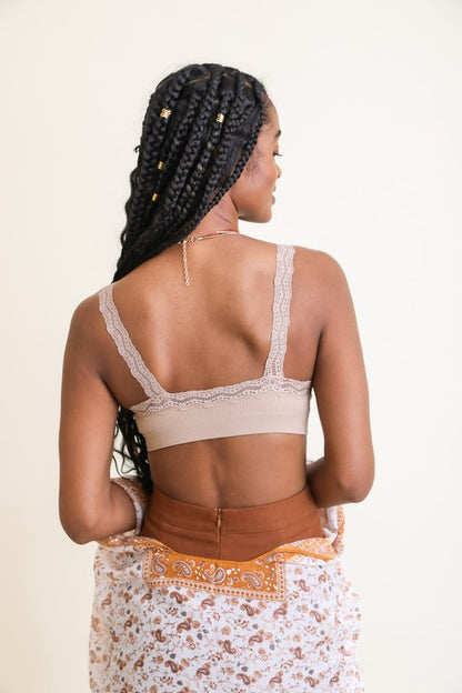 Zoey Lace Trim Padded Bralette