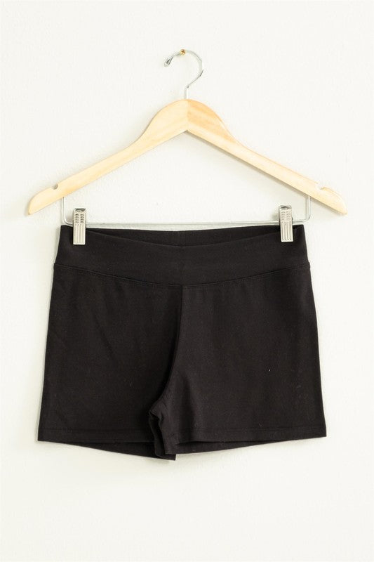 Quinn Mid-Rise Biker Shorts