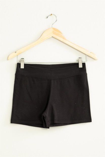 Quinn Mid-Rise Biker Shorts