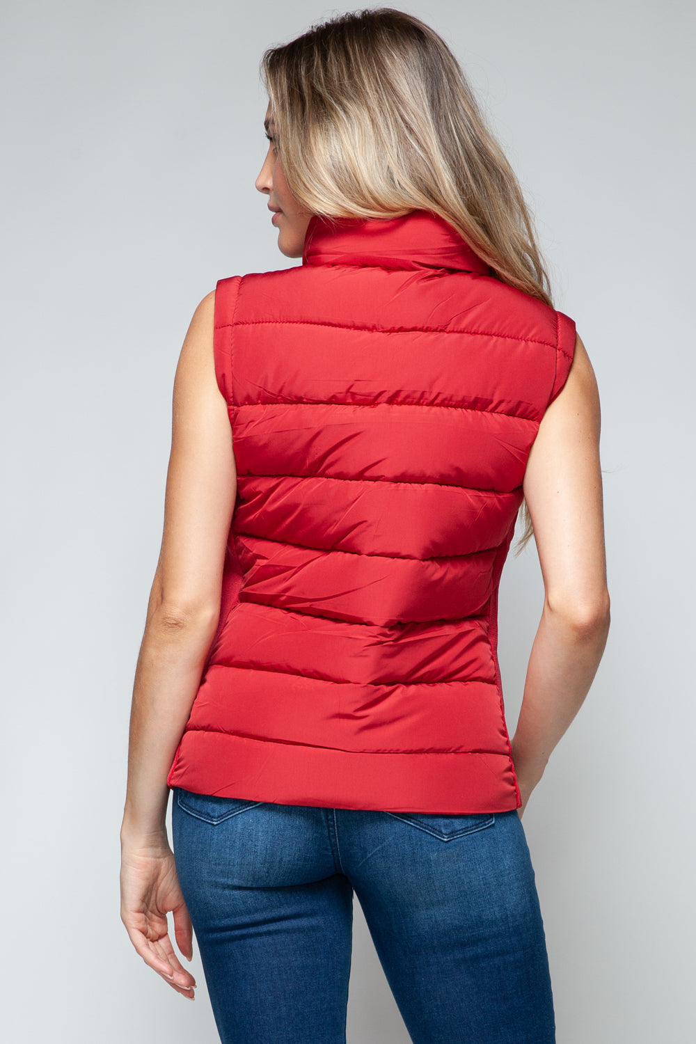 Sutton Puffer Vest with Pockets in Red