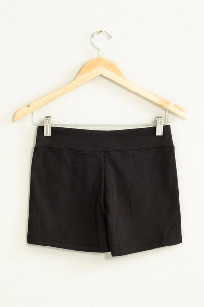 Quinn Mid-Rise Biker Shorts