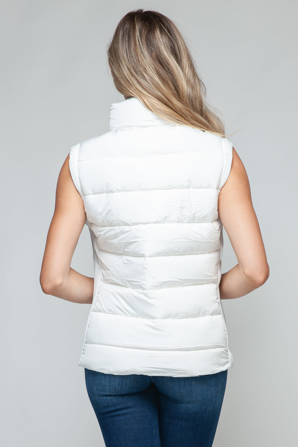 Sutton Puffer Vest with Pockets in White